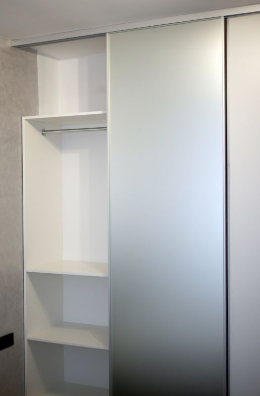 Sliding Mirror Door Repair in Kansas City, KS